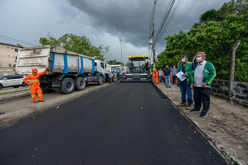 Prefeito Arthur Neto fez o lançamento do Requalifica 7 Prefeito Arthur Neto fez o lançamento do Requalifica 7