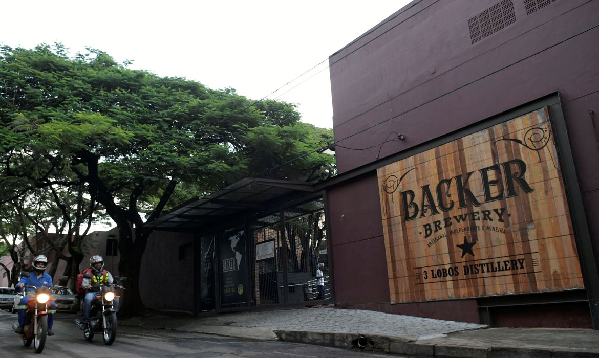 Justiça mineira recebe denúncia contra sócios da cervejaria Backer Justiça mineira recebe denúncia contra sócios da cervejaria Backer