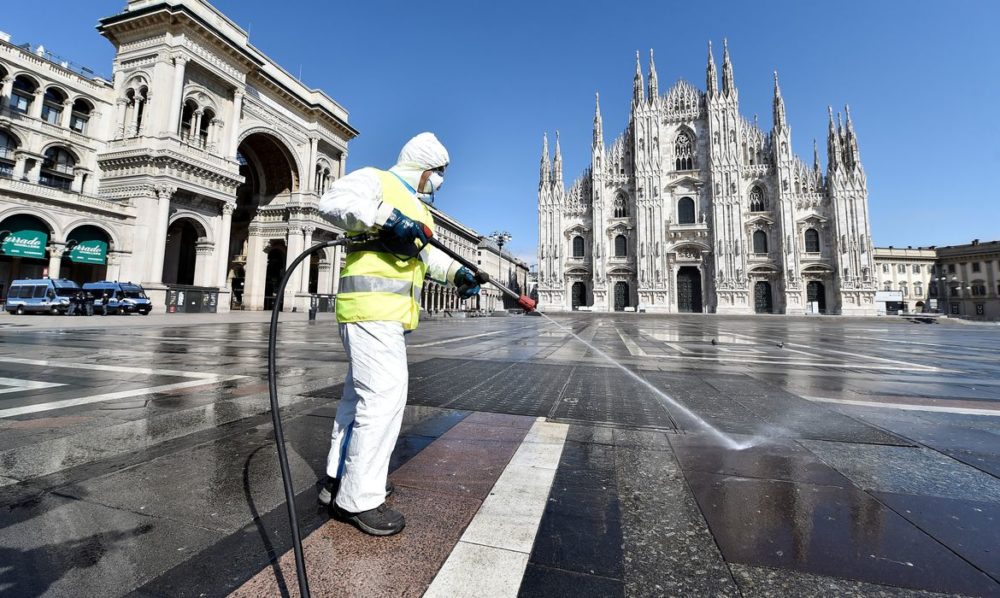 Itália tem recorde de casos de Covid-19 no domingo: 11,7 mil Itália tem recorde de casos de Covid-19 no domingo: 11,7 mil