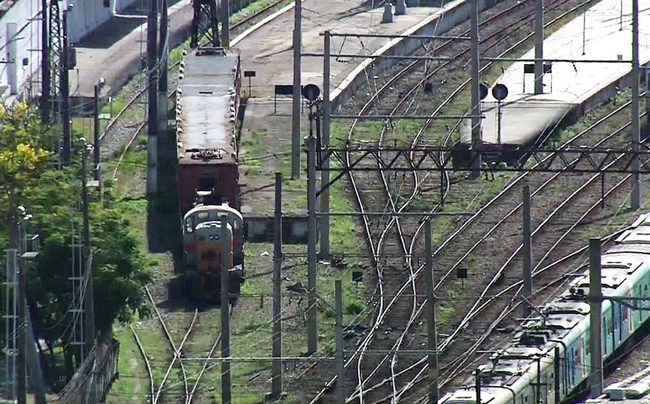 Criminosos sequestram trem na zona Norte do Rio de Janeiro