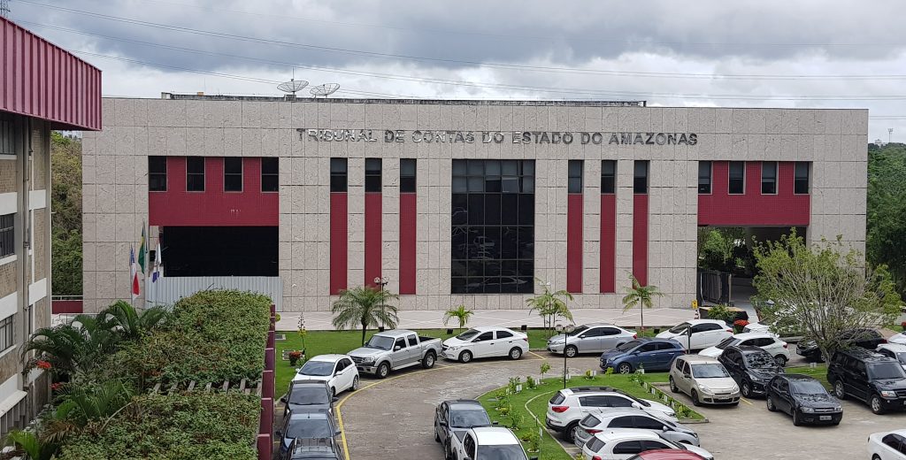 Câmaras do TCE-AM já julgaram mais de 2,4 mil processos neste ano Câmaras do TCE-AM já julgaram mais de 2,4 mil processos neste ano