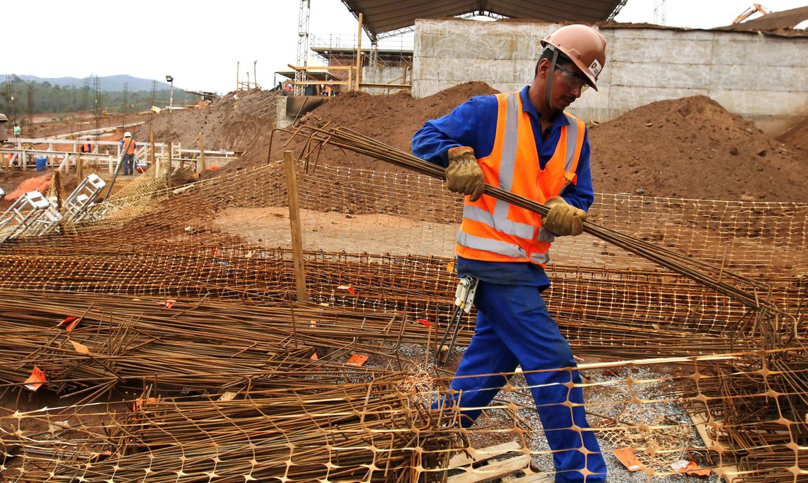 Emprego na construção é o maior para setembro nos últimos 8 anos Emprego na construção é o maior para setembro nos últimos 8 anos