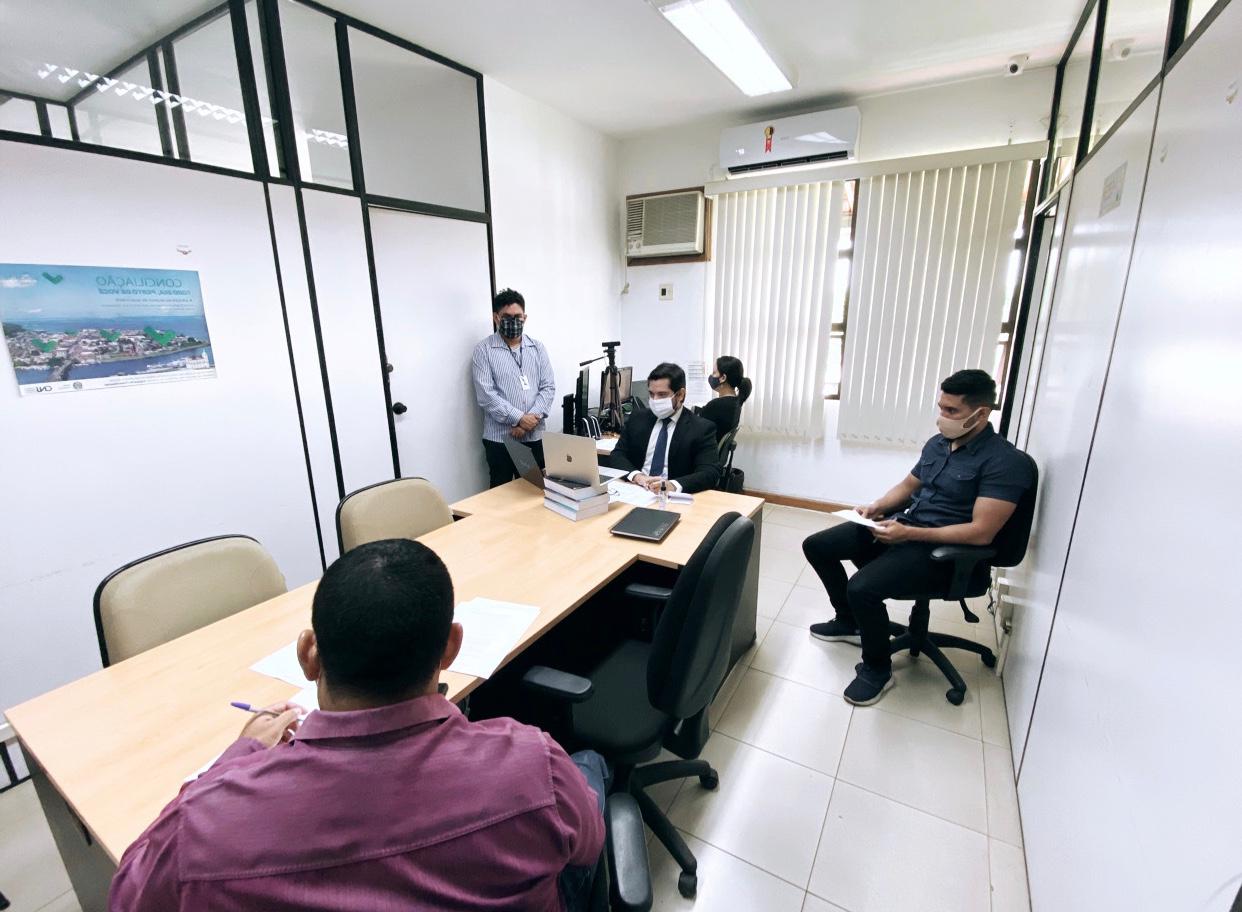 Vara da Comarca de Itacoatiara realiza audi&ecirc;ncias criminais por videoconfer&ecirc;ncia