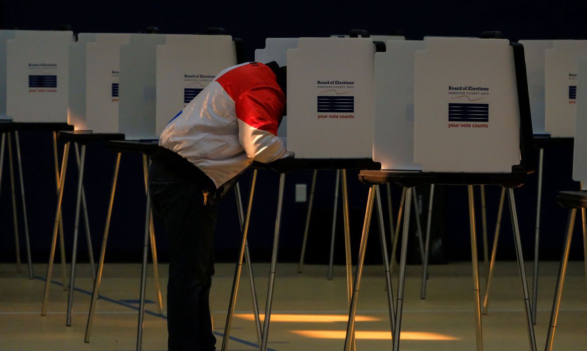 Eleição nos Estados Unidos começa com filas curtas e calma Eleição nos Estados Unidos começa com filas curtas e calma