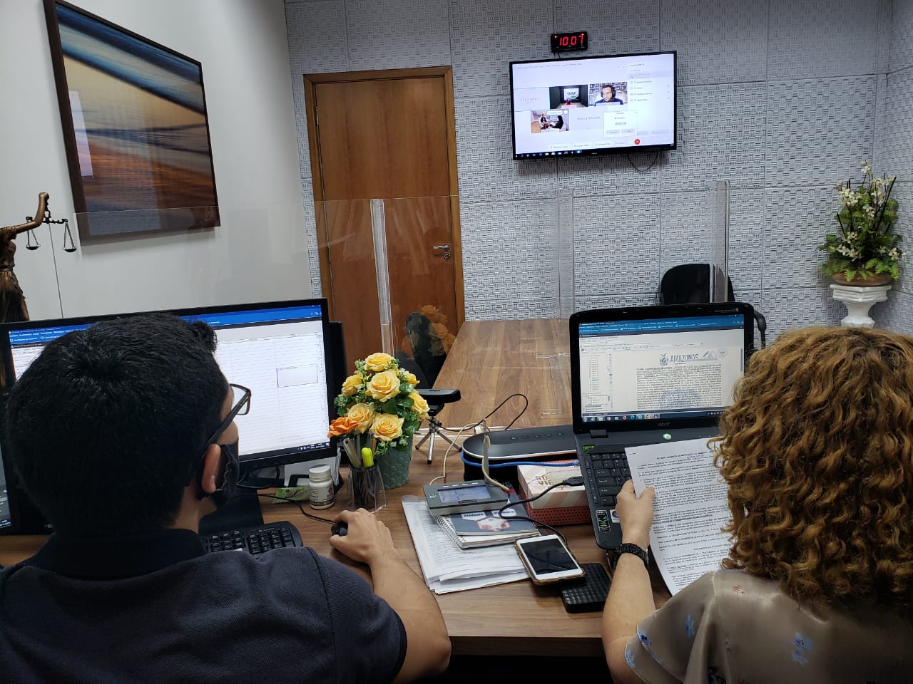 Internet ajuda Justi&ccedil;a a localizar r&eacute;us para providenciar cita&ccedil;&atilde;o