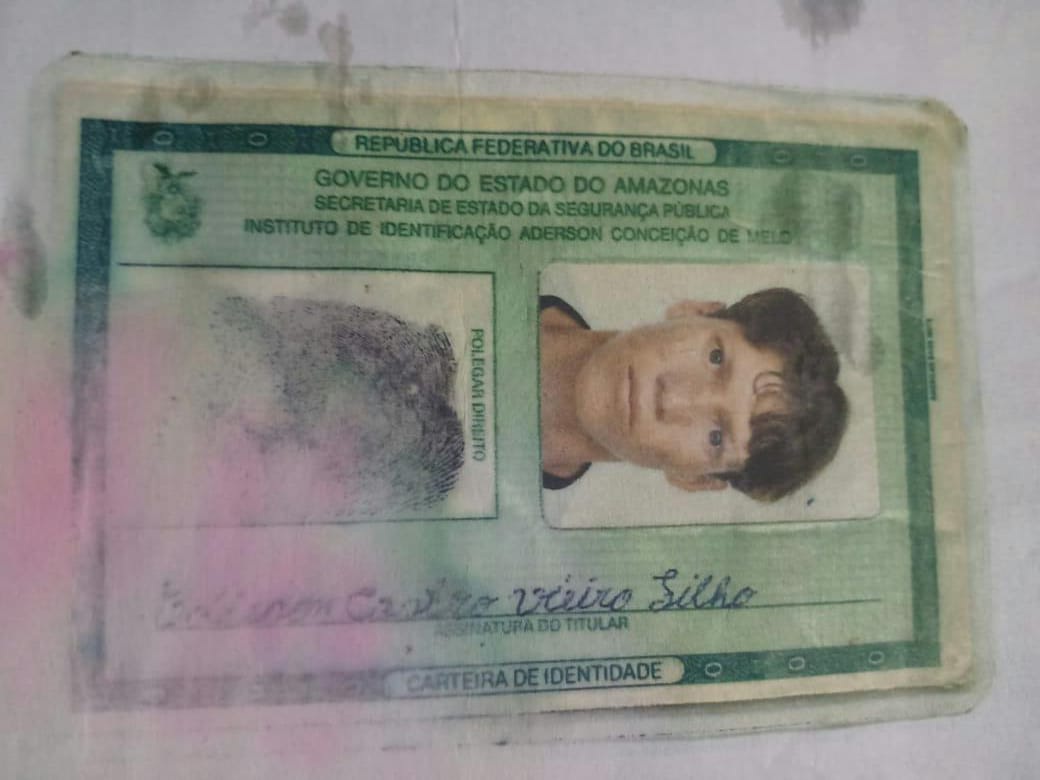 Pedreiro &eacute; assassinado por dupla em moto ap&oacute;s chegar do trabalho na Compensa