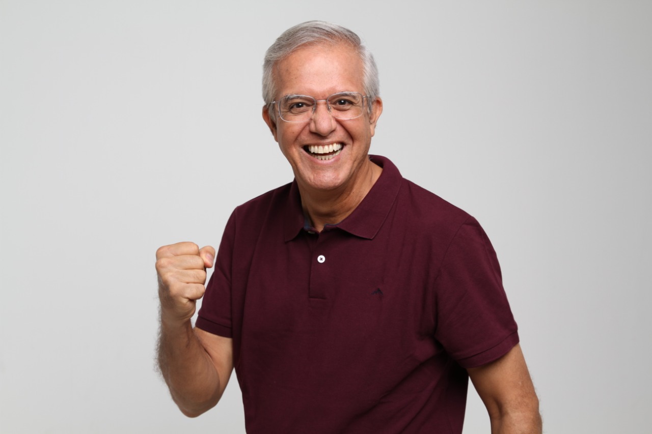 Romero acredita na força dos debates na TV para conquistar novos eleitores Romero acredita na força dos debates na TV para conquistar novos eleitores