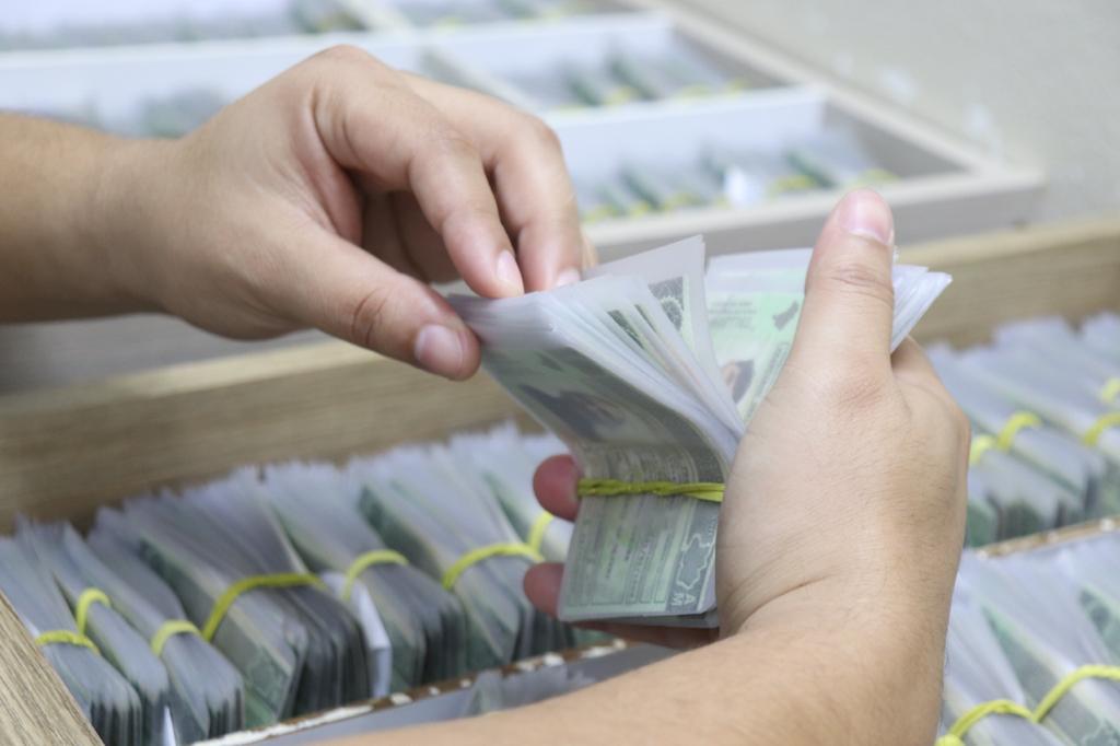 Detran-AM recolhe quase 2 mil CNHs em operações de trânsito Detran-AM recolhe quase 2 mil CNHs em operações de trânsito