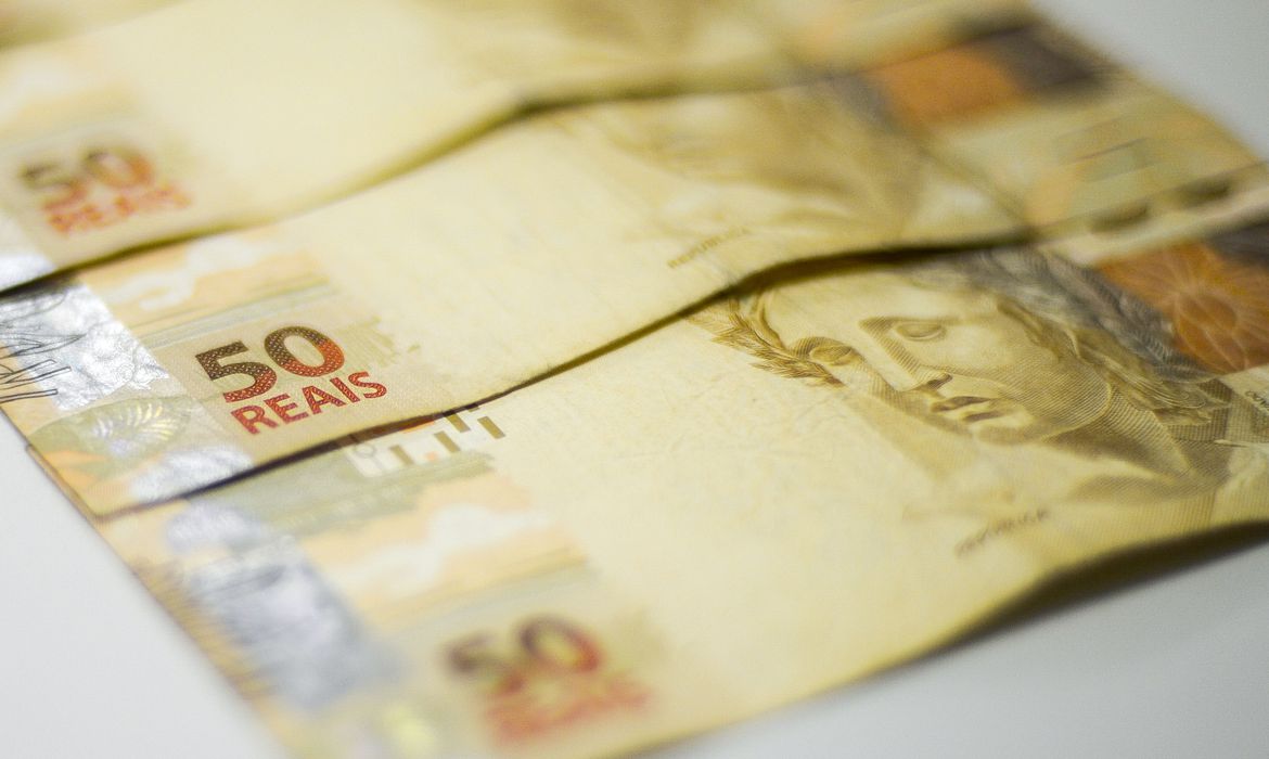 Governo Central tem déficit primário de R$ 31,7 bilhões em fevereiro