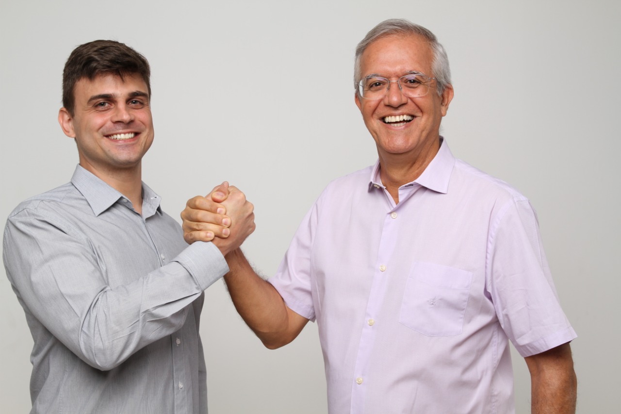 Romero confirma que não apoiará candidatos no 2° Turno, deve anular seu voto, mas deseja sorte a políticos Romero confirma que não apoiará candidatos no 2° Turno, deve anular seu voto, mas deseja sorte a políticos