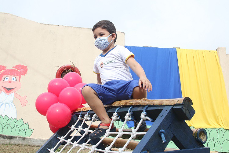 Prefeitura inaugura trilha de obstáculos em creche municipal para estimular a educação financeira Prefeitura inaugura trilha de obstáculos em creche municipal para estimular a educação financeira
