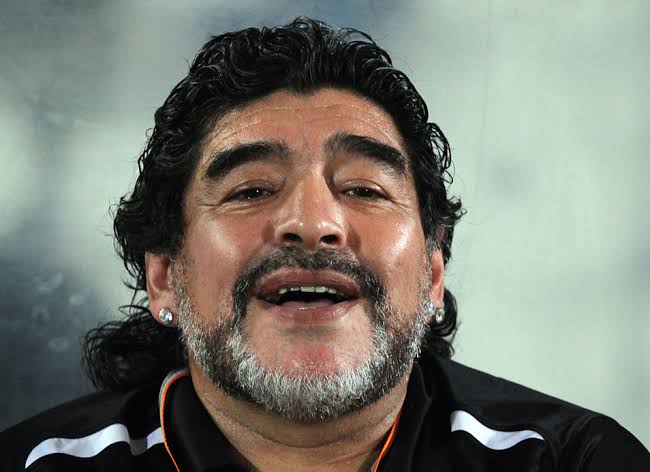 Ao lamentar morte de Maradona, prefeito diz que ex-jogador &eacute; 'um dos maiores atletas do s&eacute;culo 20'