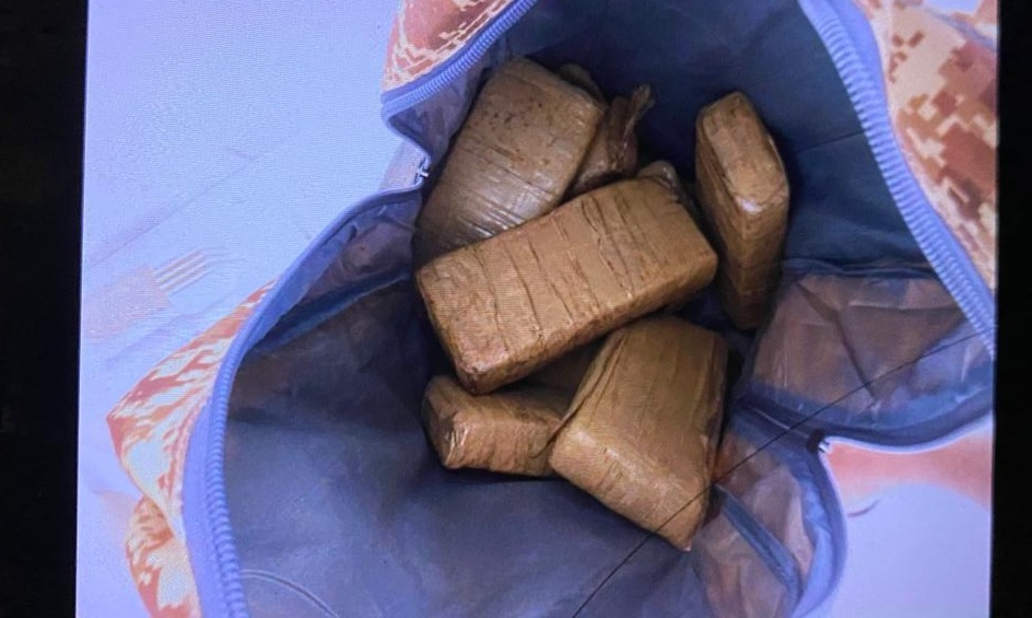 Preso integrante de facção que trocava veículos roubados por drogas no eixo Norte-Nordeste Preso integrante de facção que trocava veículos roubados por drogas no eixo Norte-Nordeste
