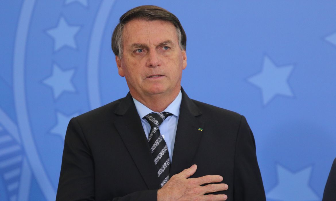 Bolsonaro visita hoje obras da segunda ponte entre Brasil e Paraguai Bolsonaro visita hoje obras da segunda ponte entre Brasil e Paraguai