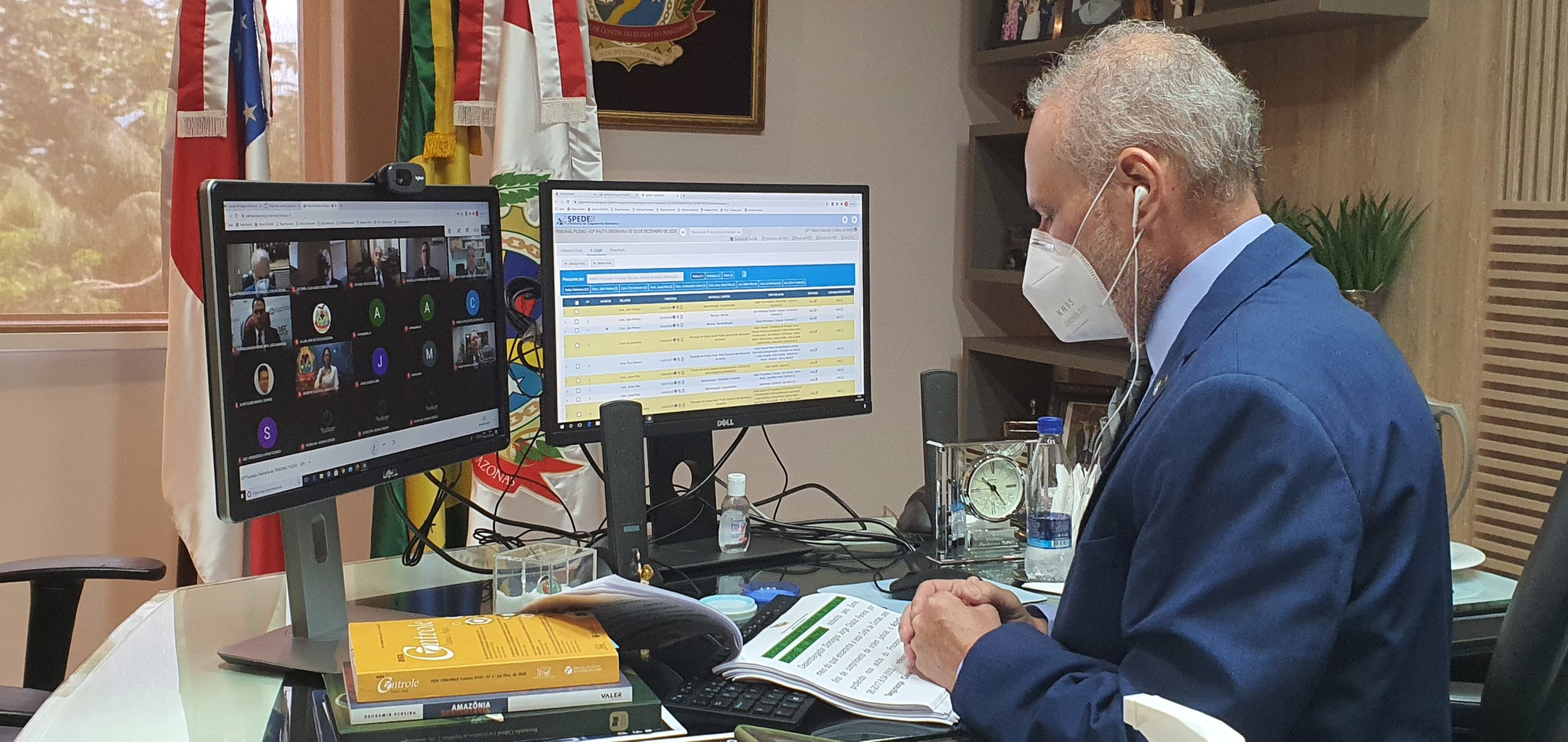 TCE-AM multa ex-prefeito de Coari em R$ 72,2 milh&otilde;es