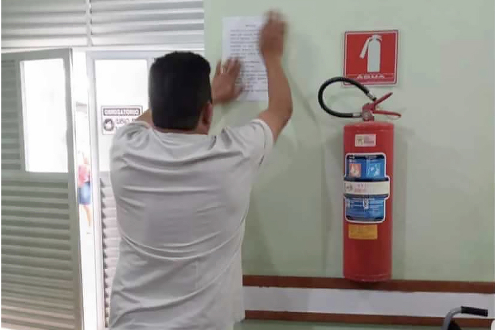Maus tratos em hospital Maus tratos em hospital