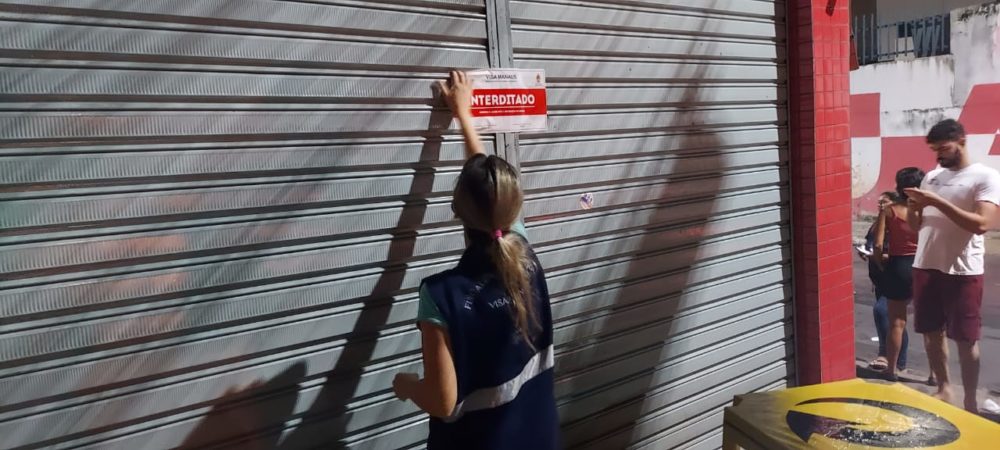 Clube &eacute; interditado e 5 estabelecimentos s&atilde;o notificados durante opera&ccedil;&atilde;o da CIF
