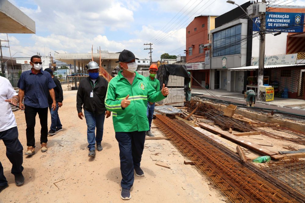 Prefeito vê avanço de obras do T1, 'Requalifica', estação de transferência e skate park Prefeito vê avanço de obras do T1, 'Requalifica', estação de transferência e skate park