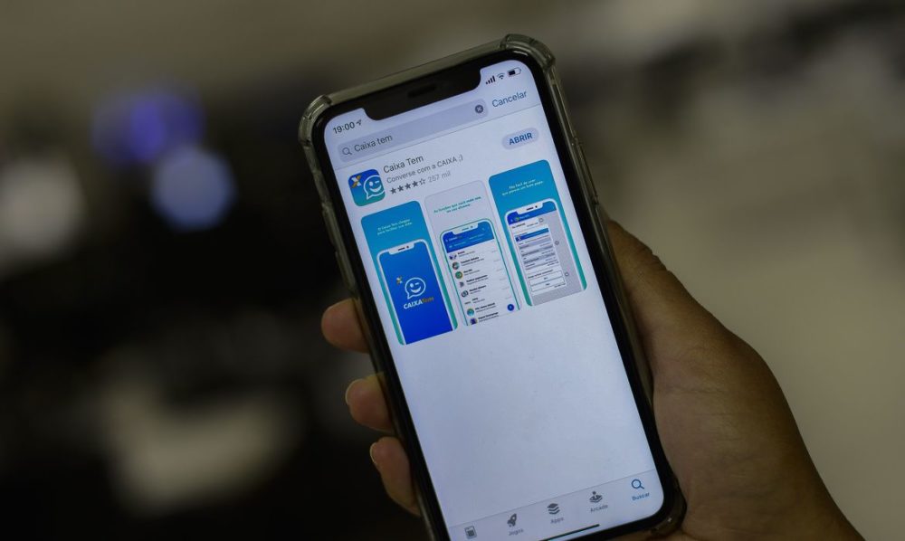 Auxílio emergencial é liberado hoje para 5 milhões de beneficiários Auxílio emergencial é liberado hoje para 5 milhões de beneficiários