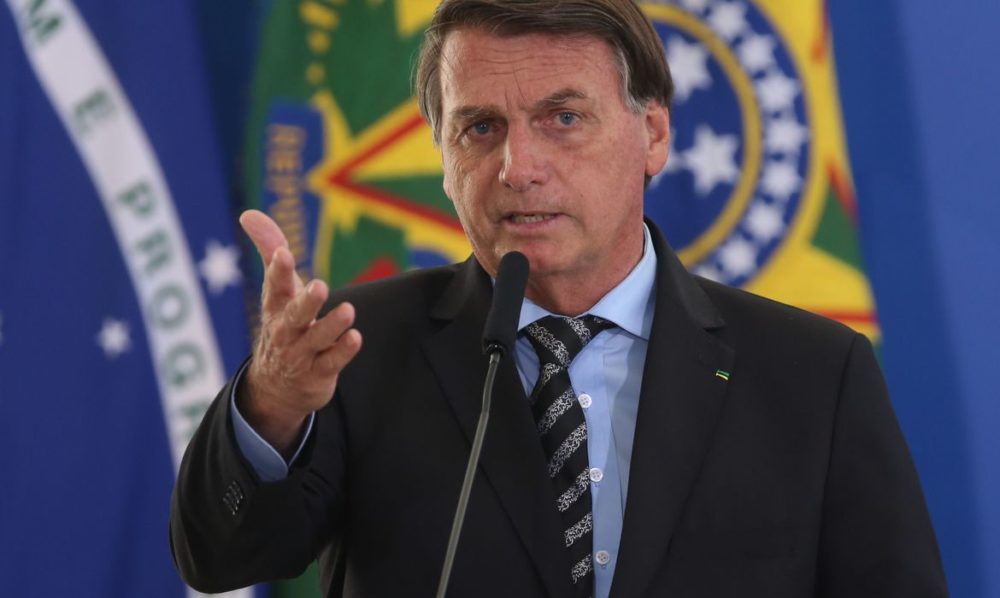 Bolsonaro pede união a governadores na luta contra Covid-19 Bolsonaro pede união a governadores na luta contra Covid-19