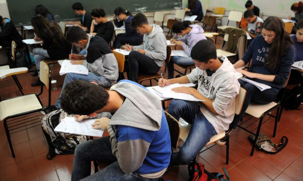 Datas do Enem devem ser mantidas mesmo diante da pandemia