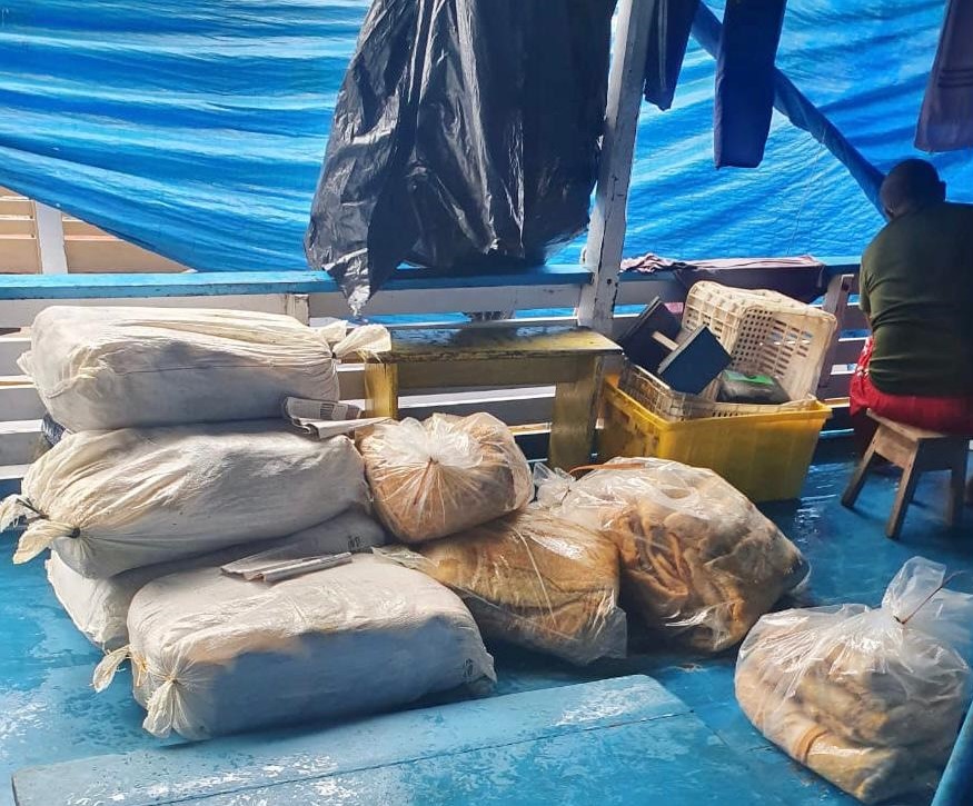PM apreende 1,5t de pirarucu seco em Terminal Pesqueiro de Manaus