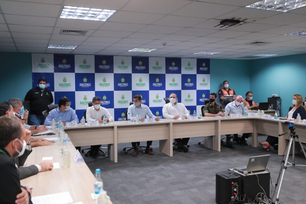 Em Manaus, força-tarefa atua para abrir 392 leitos durante segunda onda da Covid Em Manaus, força-tarefa atua para abrir 392 leitos durante segunda onda da Covid