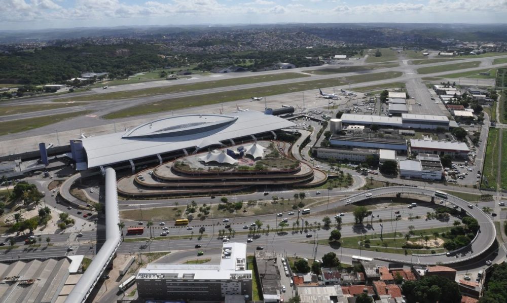 Avião que buscará vacinas na Índia parte amanhã à noite do Recife Avião que buscará vacinas na Índia parte amanhã à noite do Recife
