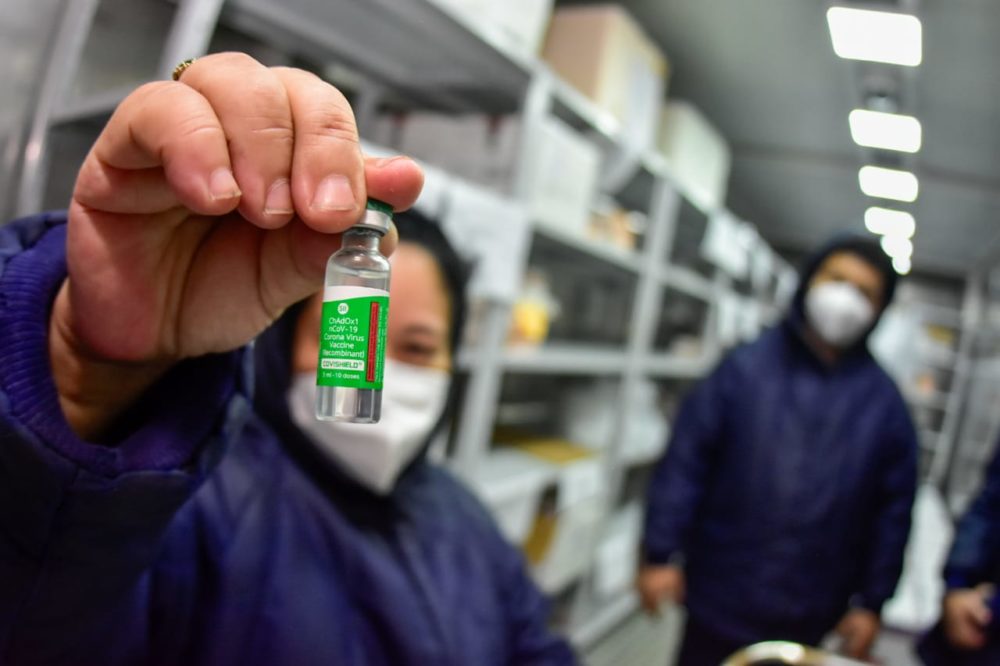 Vacinas da AstraZeneca começam a ser distribuídas nesta segunda-feira Vacinas da AstraZeneca começam a ser distribuídas nesta segunda-feira