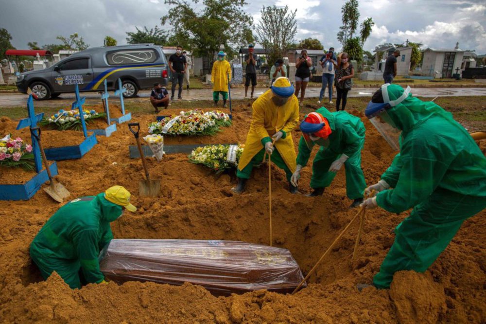 Epicentro da segunda onda, em janeiro Manaus acumula 28,7% de todas as mortes na pandemia Epicentro da segunda onda, em janeiro Manaus acumula 28,7% de todas as mortes na pandemia