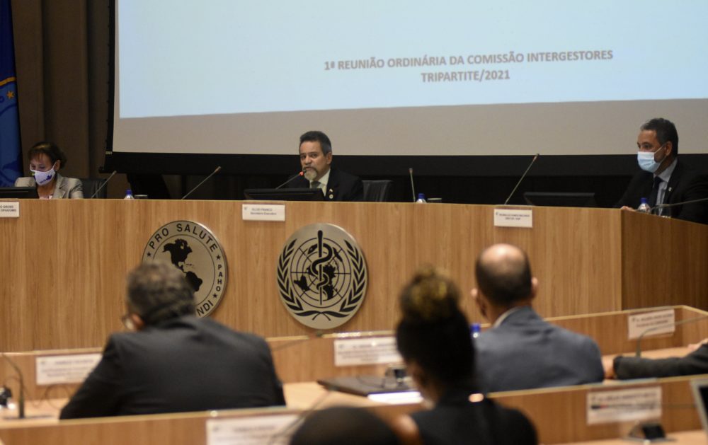 Secret&aacute;rio-executivo exalta for&ccedil;a do SUS na ajuda ao AM: 'A&ccedil;&atilde;o sem precedentes na hist&oacute;ria do pa&iacute;s'