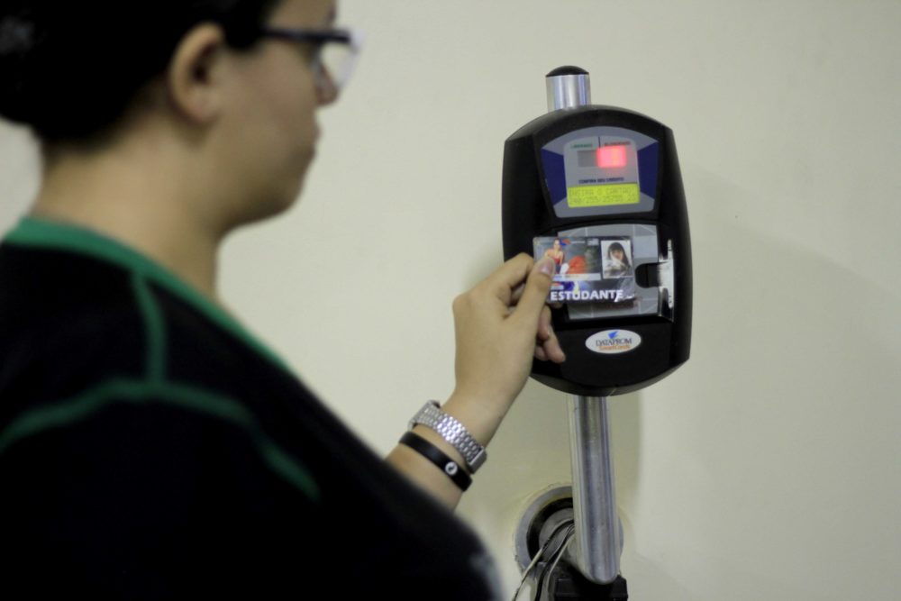 Cadastro e recadastro da meia-passagem estudantil 2021 reiniciam no próximo dia 18 Cadastro e recadastro da meia-passagem estudantil 2021 reiniciam no próximo dia 18