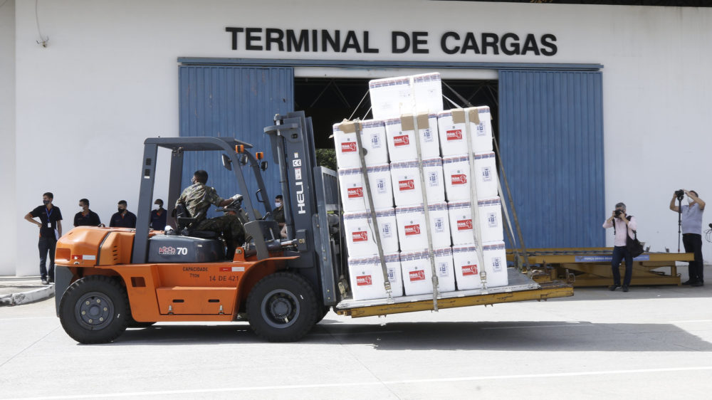 Saúde inicia distribuição de 2,9 milhões de vacinas do Butantan Saúde inicia distribuição de 2,9 milhões de vacinas do Butantan