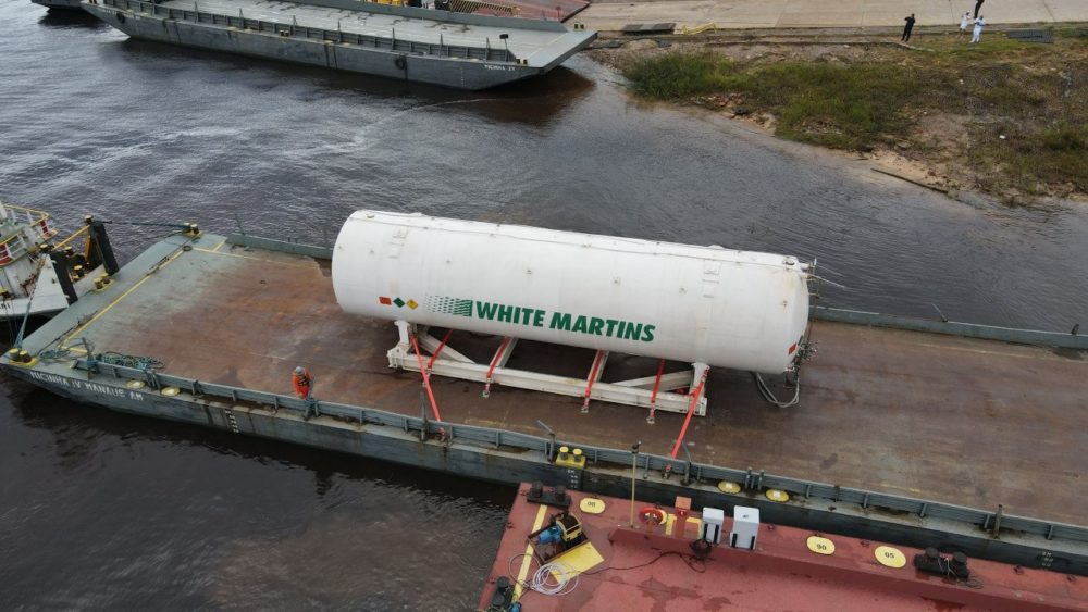 Chega a Manaus tanque criog&ecirc;nico com capacidade para armazenar 90 mil m&sup3; de oxig&ecirc;nio