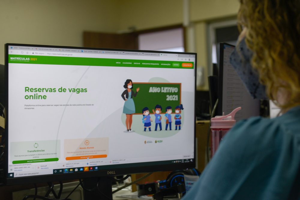 Site registra mais de 20 mil reservas para a rede municipal de ensino Site registra mais de 20 mil reservas para a rede municipal de ensino