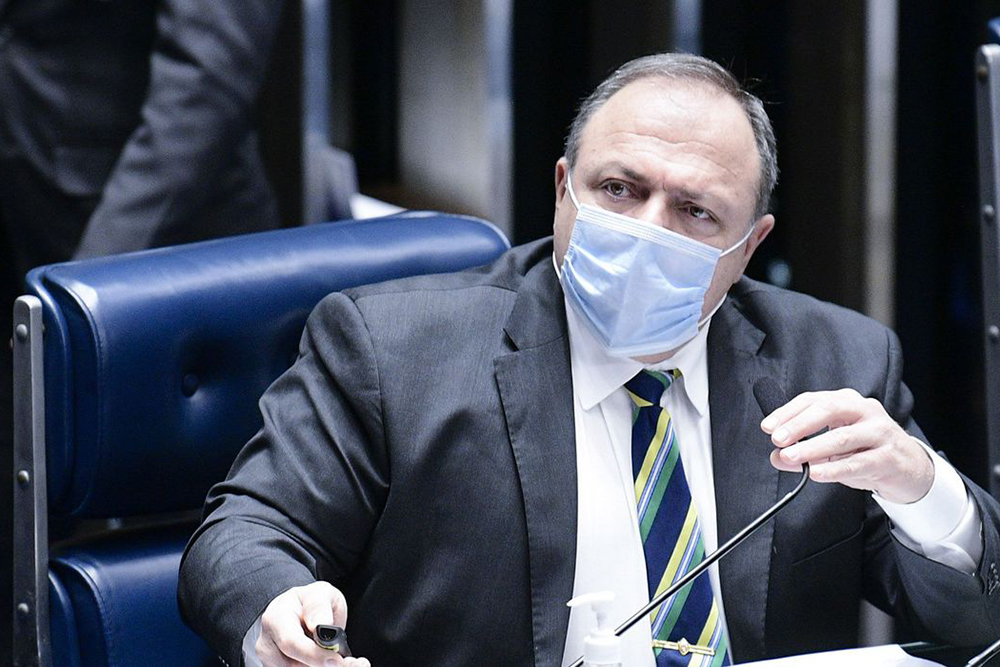 Pazuello diz que vai antecipar vacinação de pessoas acima de 50 anos em Manaus Pazuello diz que vai antecipar vacinação de pessoas acima de 50 anos em Manaus