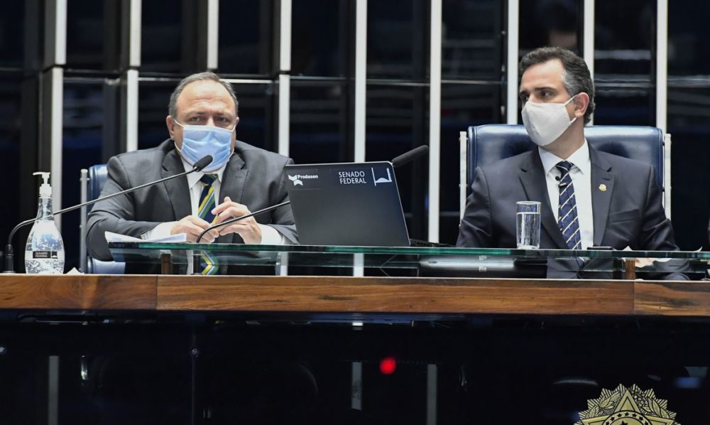 Pazuello: variação do vírus encontrada em Manaus se espalhou pelo Brasil Pazuello: variação do vírus encontrada em Manaus se espalhou pelo Brasil