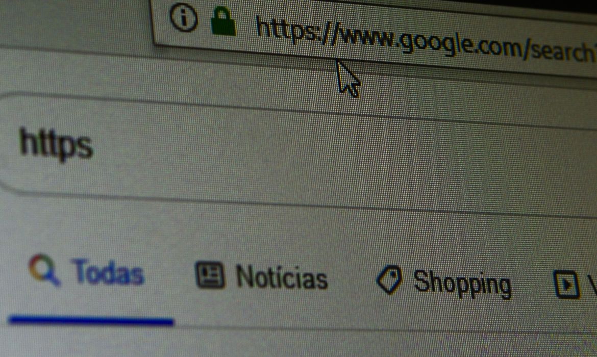 Lei que dá acesso gratuito de estudantes à internet vai à sanção Lei que dá acesso gratuito de estudantes à internet vai à sanção