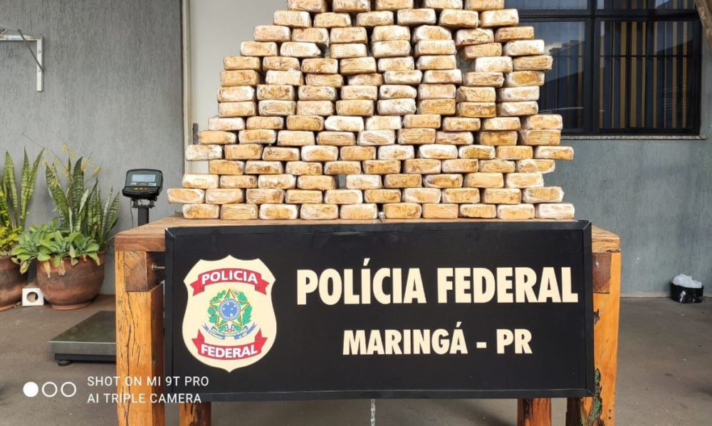 PF apreende 154kg de crack em caminh&atilde;o que teria sa&iacute;do de Ponta Por&atilde;