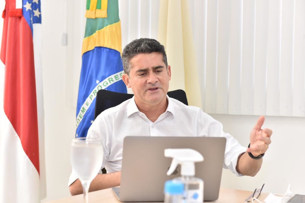 David Almeida assina participação em consórcio para aquisição de vacinas David Almeida assina participação em consórcio para aquisição de vacinas