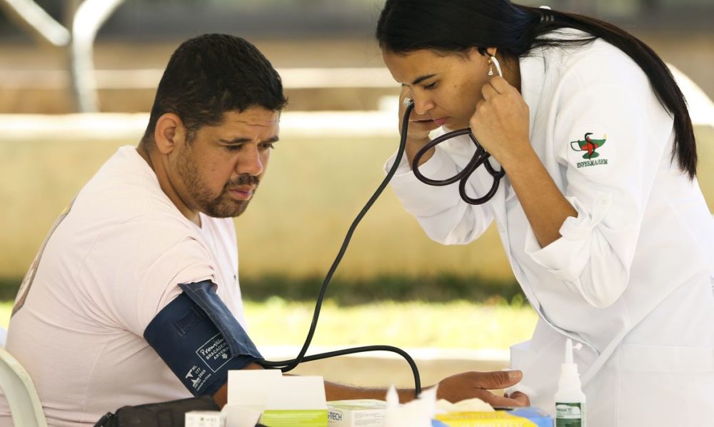 ANS determina que planos cubram novos rem&eacute;dios, exames e cirurgias