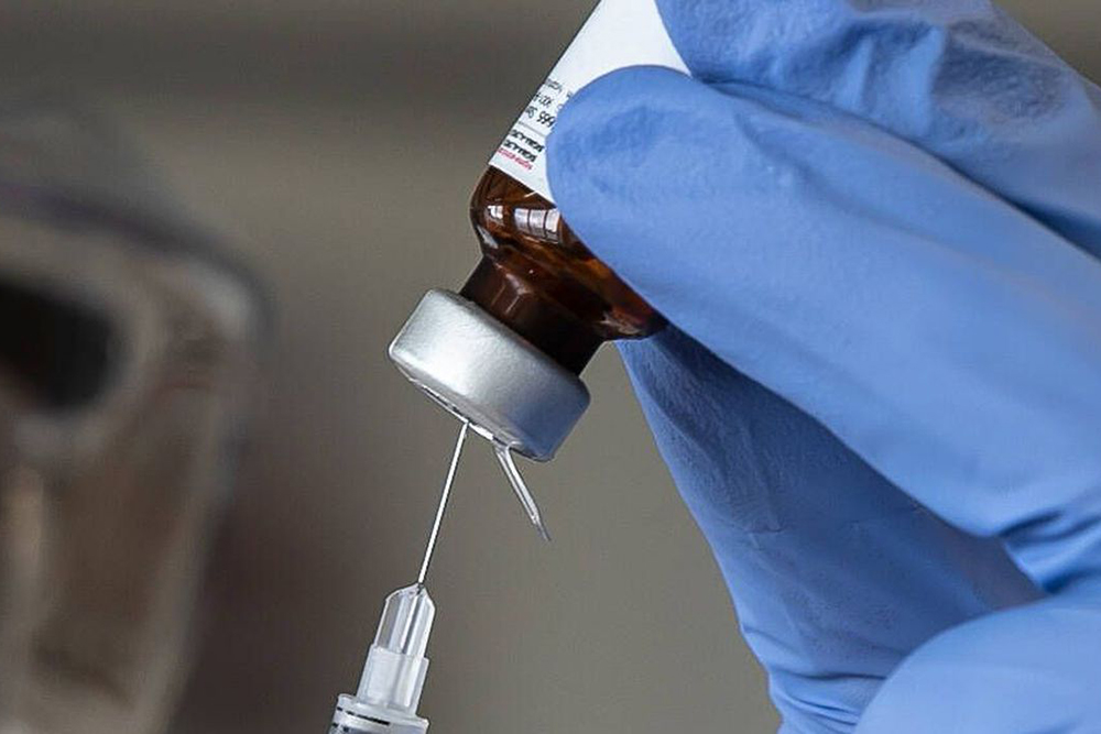 AM atinge 376.722 doses de vacina aplicadas; 21 cidades n&atilde;o divulgaram balan&ccedil;o