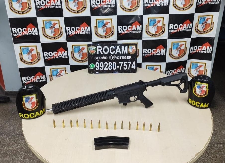 Rocam apreende fuzil e prende um homem no Zumbi