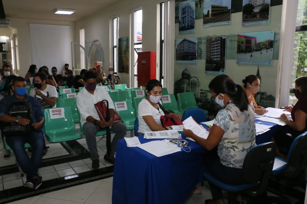 Seduc convoca 609 profissionais para atuarem em Manaus e no interior Seduc convoca 609 profissionais para atuarem em Manaus e no interior