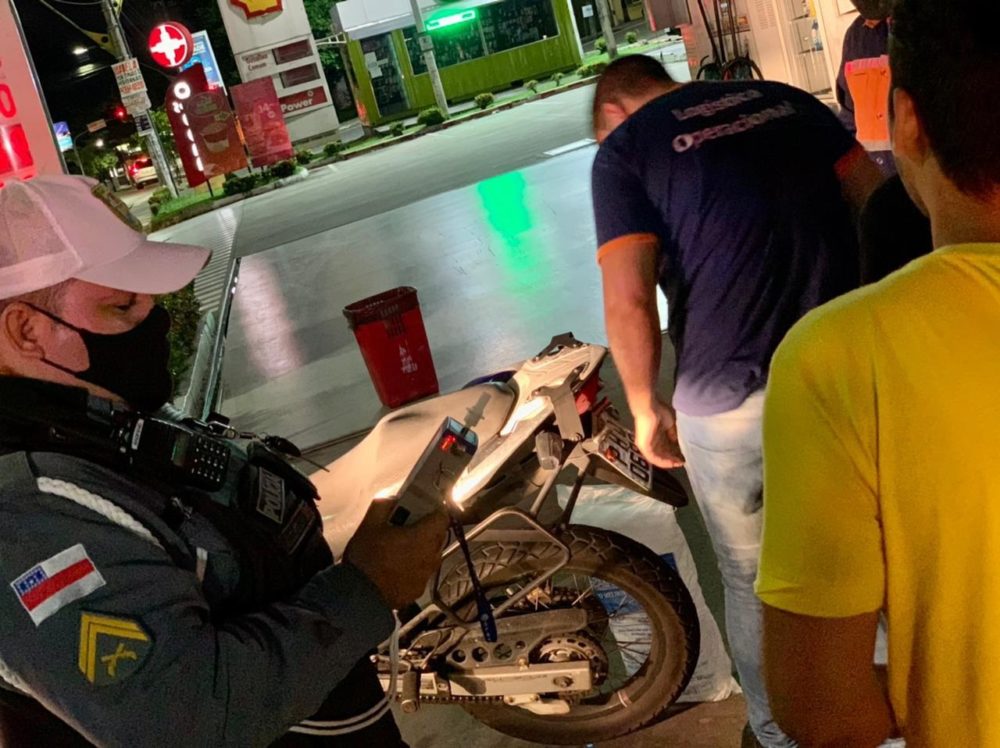 Fiscaliza&ccedil;&atilde;o do Detran-AM impede 'rolezinho' na zona Norte e fecha duas festas clandestinas