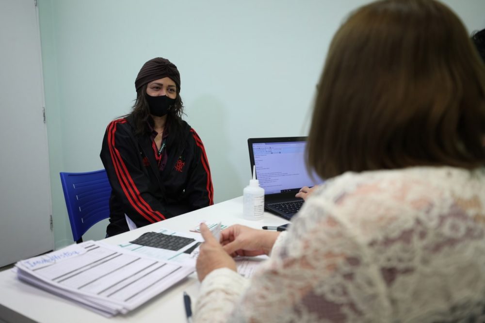 Pacientes transferidas para RJ realizam primeira consulta na FCecon após retorno a Manaus Pacientes transferidas para RJ realizam primeira consulta na FCecon após retorno a Manaus
