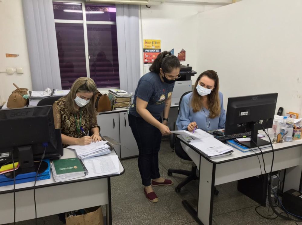 Mulheres são maioria entre servidores e chefias no Implurb, dando toque feminino ao urbanismo Mulheres são maioria entre servidores e chefias no Implurb, dando toque feminino ao urbanismo