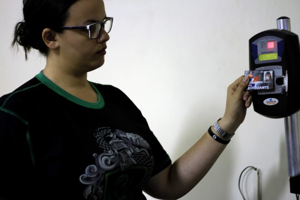 Estudantes t&ecirc;m uma semana para garantir meia passagem estudantil