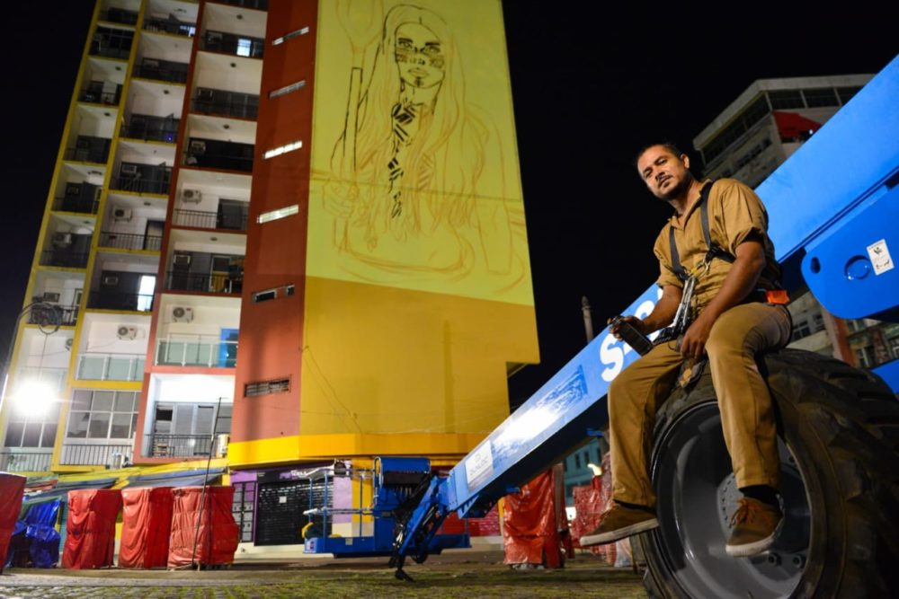 Guardi&atilde; da Amaz&ocirc;nia &eacute; estampada no Centro Hist&oacute;rico nos tra&ccedil;os de Alessandro Hipz
