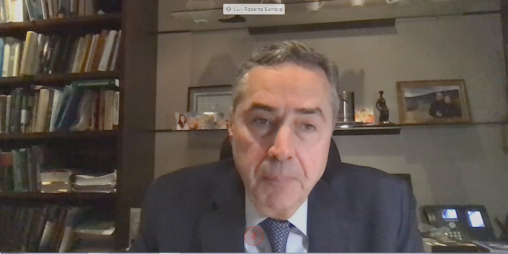 Transexuais e travestis poderão optar por cumprir pena em presídio feminino ou masculino, diz STF Transexuais e travestis poderão optar por cumprir pena em presídio feminino ou masculino, diz STF